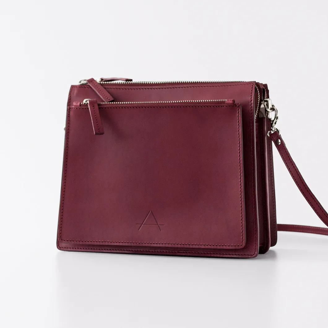 Antonio - Handmade Story Ana Isabel Shoulder Bag>Man Bags & Backpacks
