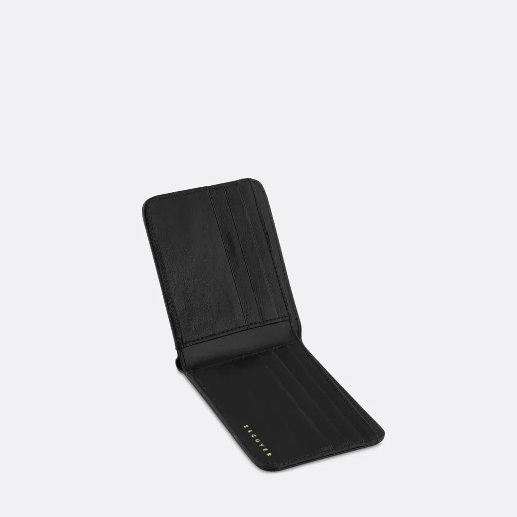 Escuyer Billfold Wallet>Man Wallets