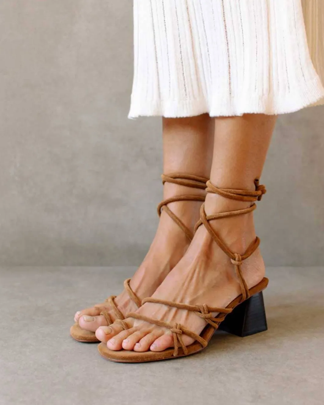 Alohas Goldie Tan Sandals>Woman Sandals & Slides