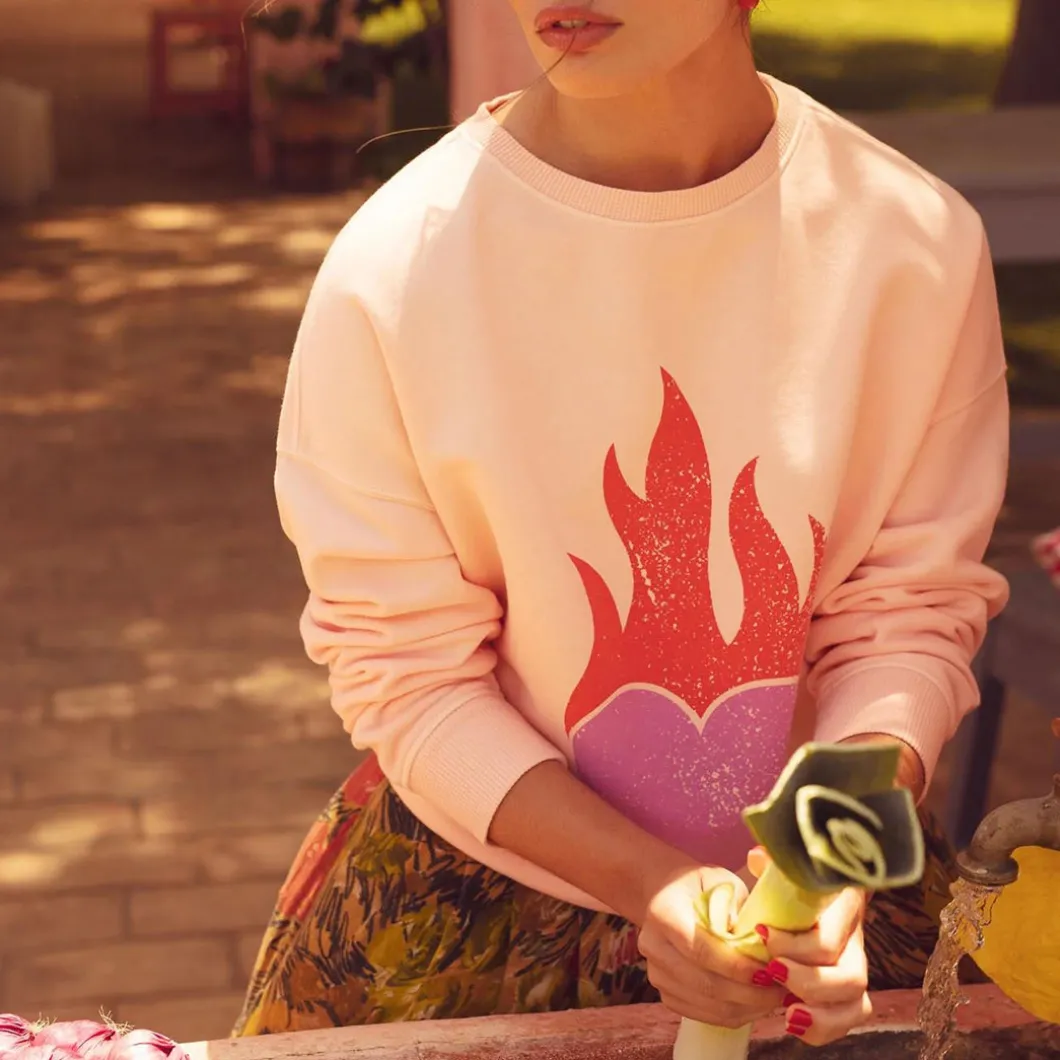 Sisters Department Heart Sweatshirt>Woman Sweaters