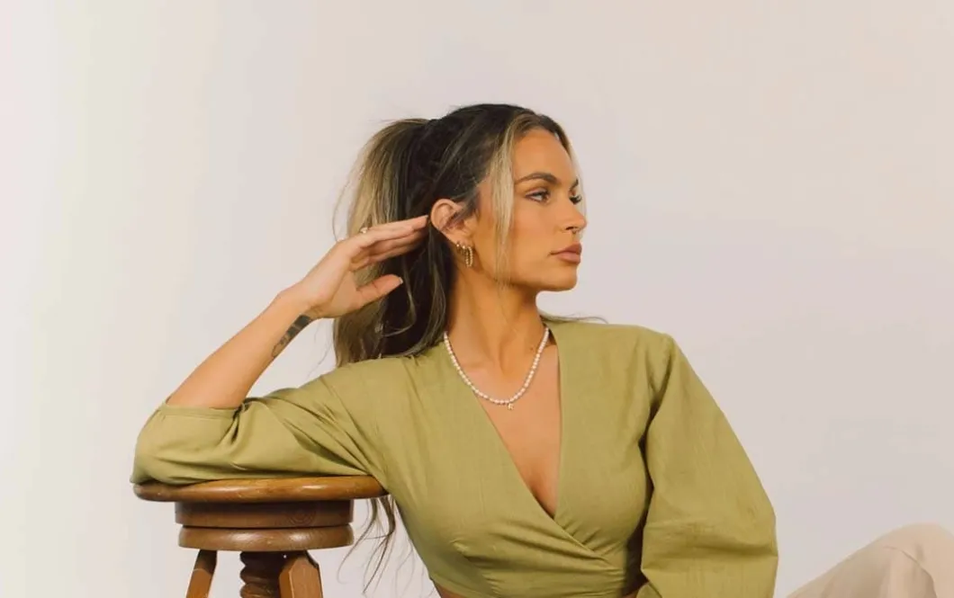 Guaja Ivy Top>Woman Tops & T-Shirts