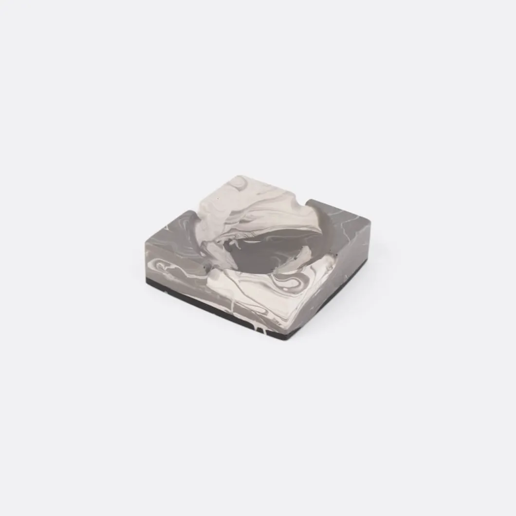 Crida Obsidian Ash Tray>Man Home Accessories