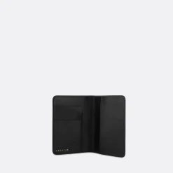 Escuyer Passport Cover>Woman Wallets