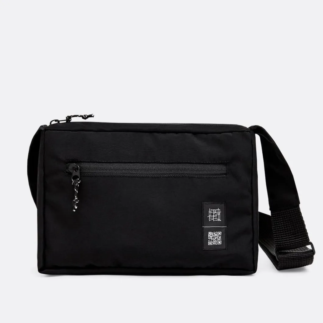 Wetheknot Recycled Shoulder Bag>Woman Bags