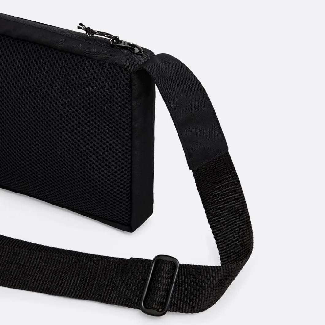 Wetheknot Recycled Shoulder Bag>Man Bags & Backpacks