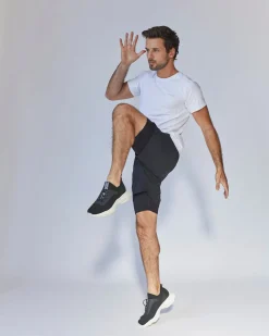 Hanken Tech Shorts><noscript><img width=