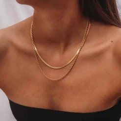 Hey Harper The Easy Necklace><noscript><img width=